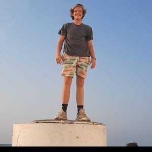 Meet your Posher, Zach